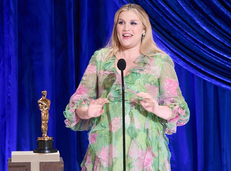 Photos from Oscars 2021: History-Making Moments - E! Online